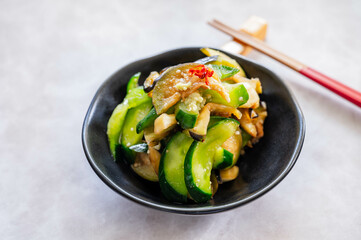 茄子とキュウリの浅漬け　わさび和え