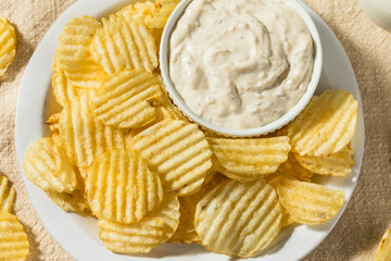Organic Crinkle Potato Chips and French Onion Dip