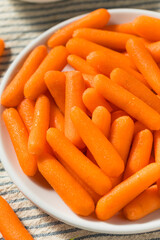 Orange Organic Raw Baby Carrots