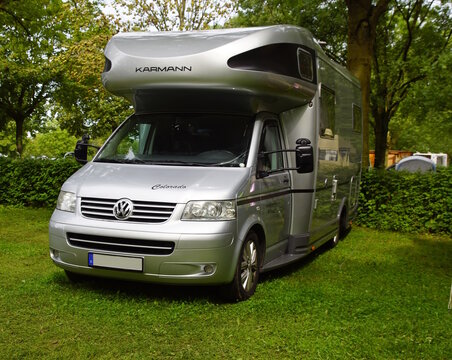VW T5 Karmann Colorado 600 H Alkoven 2.5 TDI