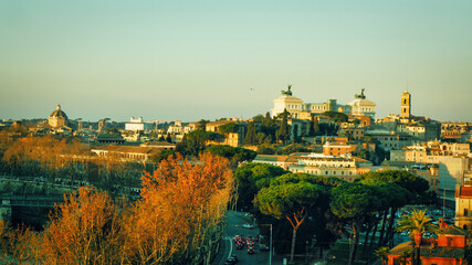 Fototapeta na wymiar Panoramic of the Monument of Victor Emmanuel II at Venezia Squara at sunrise. Rome, Italy