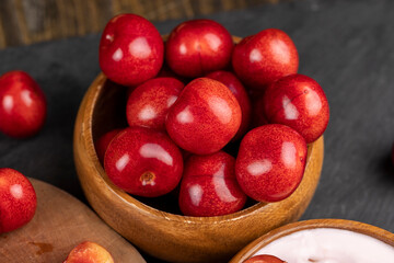 the use of sweet cherry berries in cooking