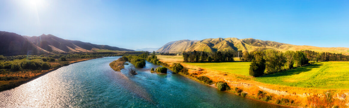D NZ Kurow River 2 North Wide Low