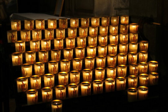 Multiple Candlelights