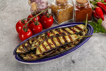 Grilled tasty ripe eggplant slice