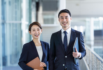 2人のビジネスマン