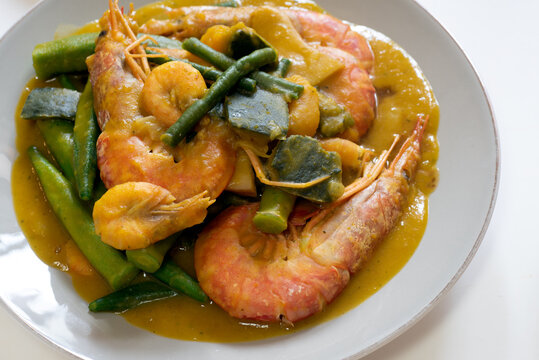 Ginisang gulay with hipon at kalabasa. Sauteed vegetables with shrimp and pumpkin. 