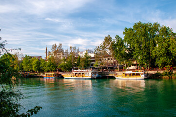 Obraz premium Boats on the river.