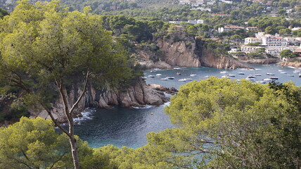 cala aiguablava Begur, verano, cala, mar, calor, barcas, embarcación, vista, costa, mediterráneo, Gerona,