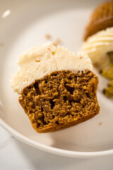 Gingerbread cupcakes