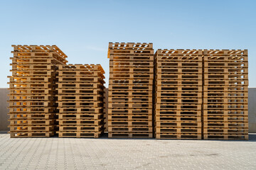 Wooden euro pallets - sustainable logistics