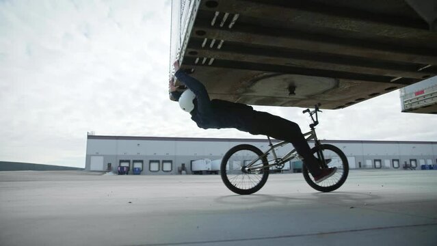 Fun Bike Parkour Trick... then fall