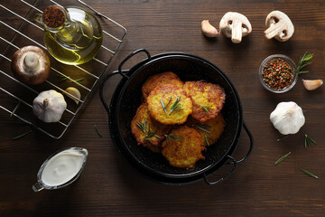 Lunch tasty food concept - delicious hash browns