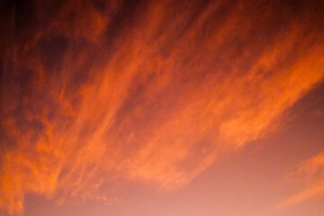 Fototapeta na wymiar sunrise sky background, abstract sunrise clouds, fire background, orange sky in the morning