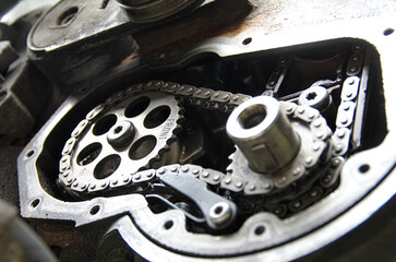 petrol engine oil pump.
Oil pump chain drive repair
