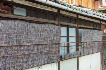 Fototapeta premium 日本の岡山県岡山県倉敷市の古くてとても美しい建物