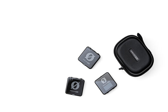 Rode Wireless Pro 32-bit audio recording unit for film making transparent with shadow