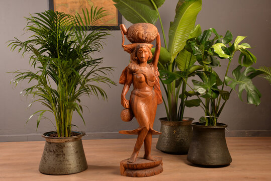 Wooden sculpture religion tradinitional asia