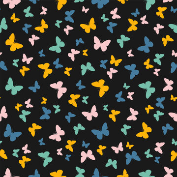 Seamless pattern with colorful tiny butterlfy and black background