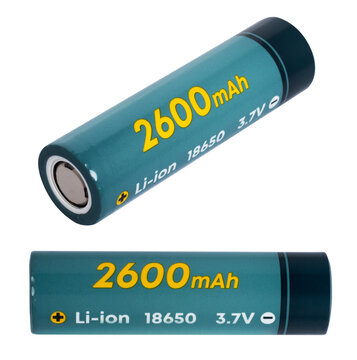 lithium 18650 batterie 3,7v isolated on white background