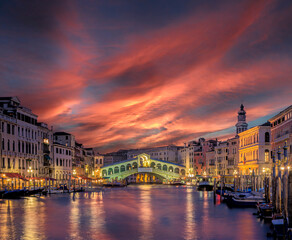 Abendrot Rialtobrücke Venedig Canale Grande Italien