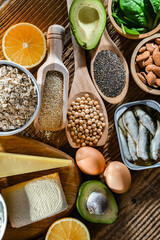 Composition with food products rich in calcium