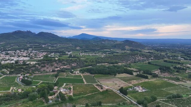 Dentelles de Montmirail