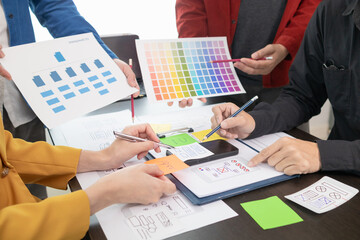 team of UI UX web designer are working together to develop mobile responsive websites with UI UX front end designer previews, UI UX web development ideas, front end designer. application development