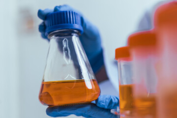 Oil release, chemical reagent mixing, laboratory and scientific experiments, medical research chemical production, quality control of industrial petroleum products, cetane, naphtha.