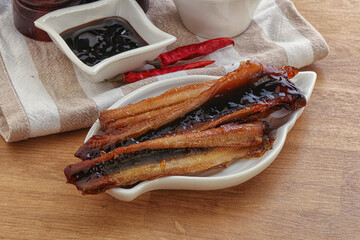 Roasted eel in unagi sause