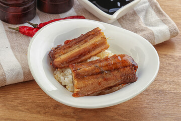 Roasred eel with steamed rice