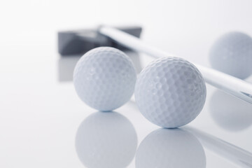 ゴルフイメージ　ゴルフボールやゴルフクラブ