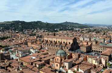 Fototapeta na wymiar Bologna von oben