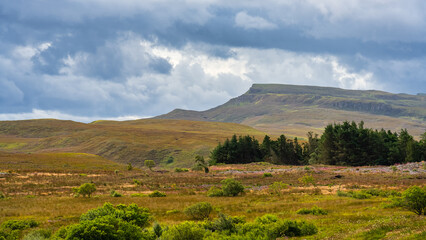 Fototapeta na wymiar Great panorama of the typical landscape of the Isle of Skye on the west coast of Scotland, UK.