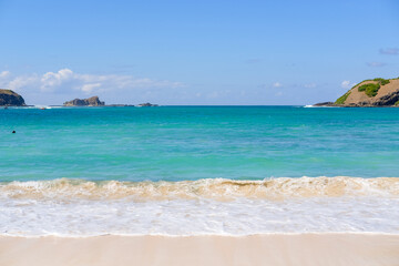 beach with sky and sea, sand dunes and beach, beach in the morning, beach with island, view of the sea from the beach, sand beach and sea, sand beach with waves, waves on the beach, sand and sea