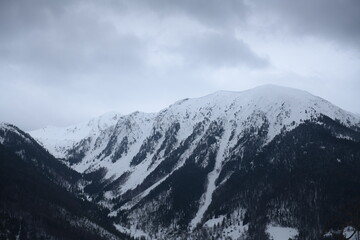 Fototapeta na wymiar mountains in the winter