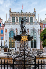 Neptune Fountain in Gdansk, Poland © Tomasz Warszewski