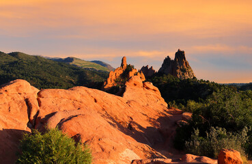 Beautiful sunrise over Garden of the Gods, originally called Red Rock Corral. Garden of the Gods is a 1,341.3 acre public park located in Colorado Springs, Colorado, USA