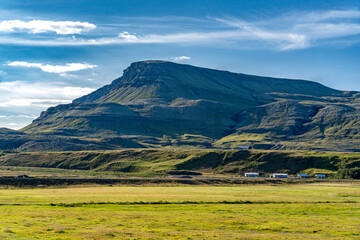 Obraz premium landscape with mountains and sky in iceland