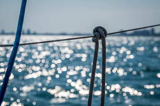 
Between sea and lagoon. Sailing trip between the Marano lagoon and the Gulf of Trieste.