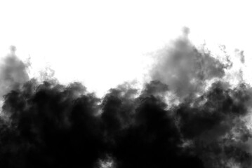 Biały dym, jasna chmura, na czarnym tle © markstudio2008