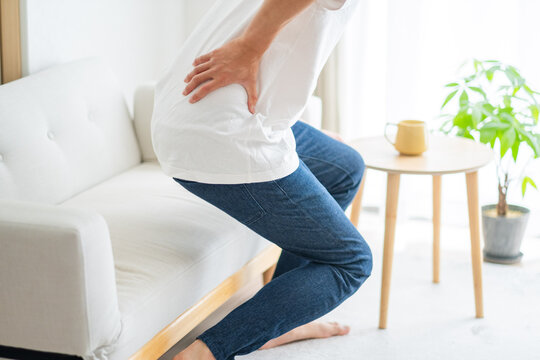 腰が痛い・腰痛の男性