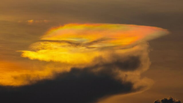 Irisation, Iridescence, Rainbow, Colorful cloud,Time lapse