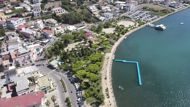 In the municipality of Bacoli, lake Miseno is an ancient volcanic crater, then invaded by sea water