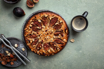 gâteau moelleux fait maison figue noisette