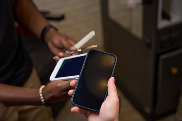 Procedure for calculating in barbershop using a phone