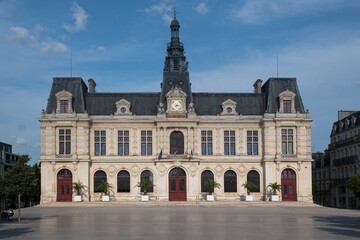 Fototapeta na wymiar Poitiers, Nouvelle-Aquitaine, France. City hall in Place du Marechal Leclerc Poitiers on warm a summer day