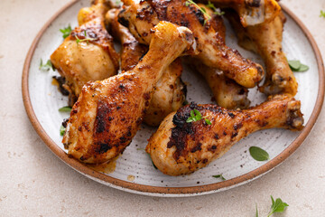 Roasted chicken drumsticks with garlic and herbs