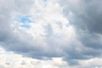 Fototapeta na wymiar A dramatic sky and clouds on a beautiful clear day.