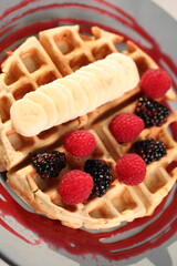 Waffles con fruta 